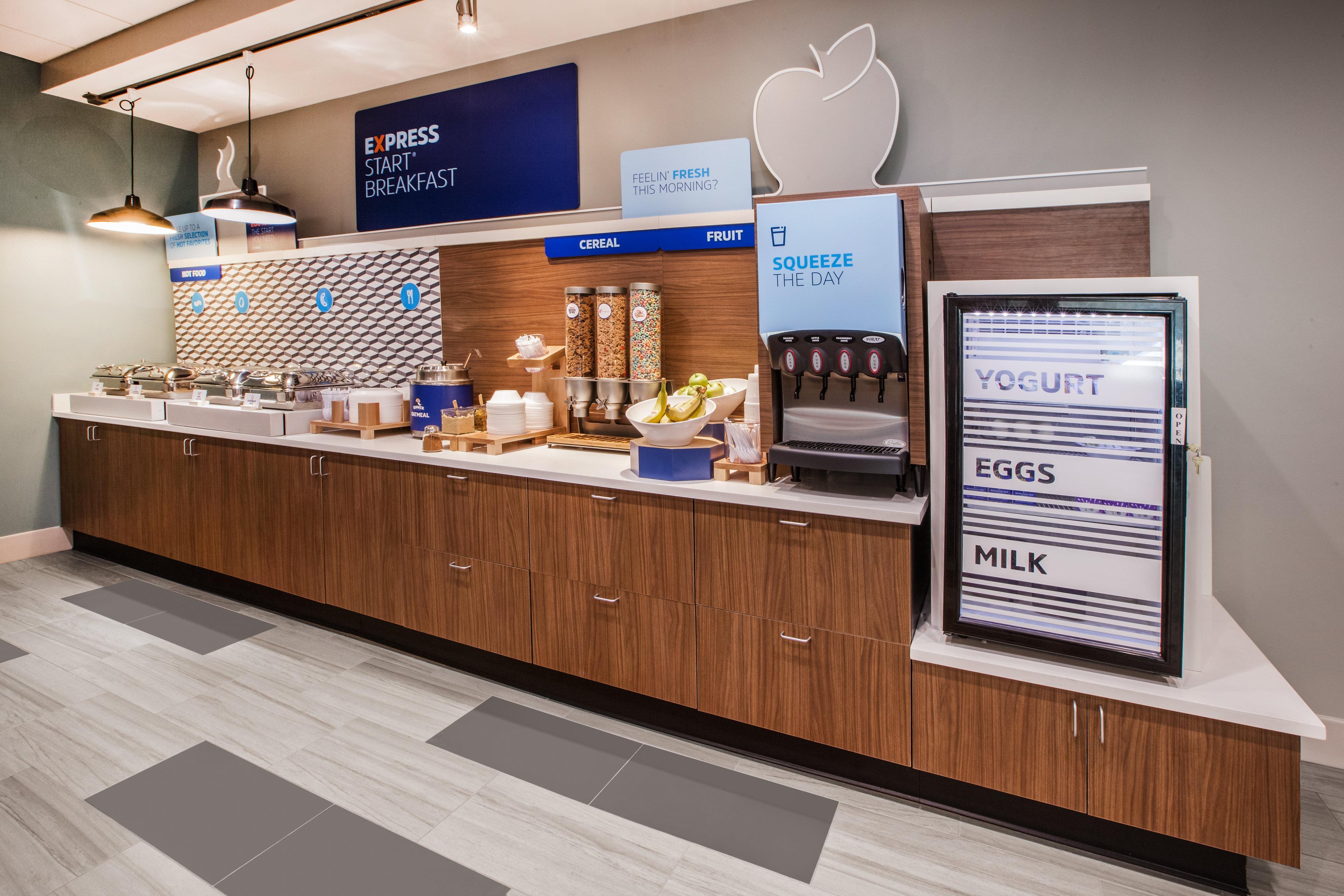 Holiday Inn Express & Suites - Remington By Ihg Buitenkant foto